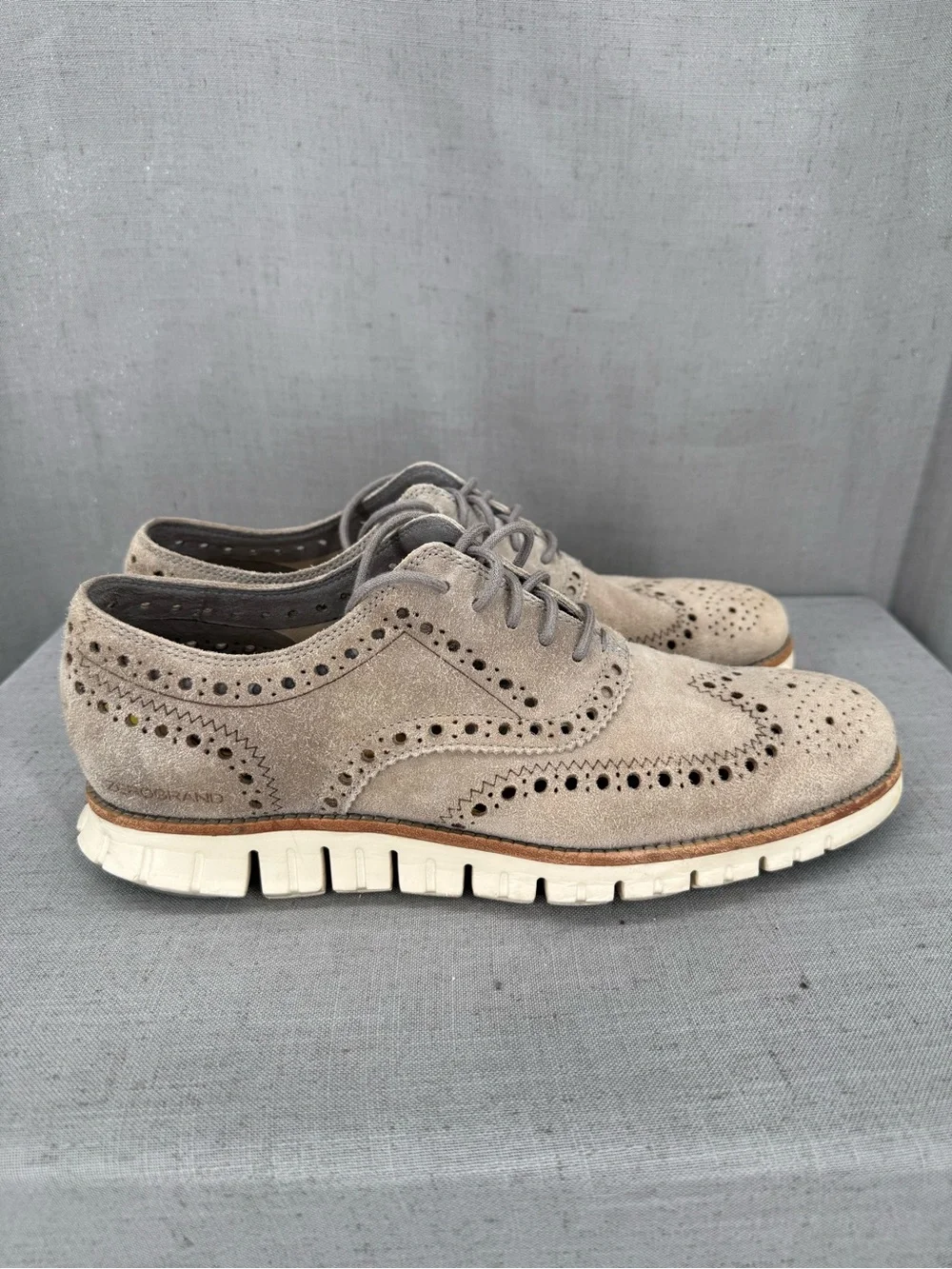 Cole Haan Zerogrand Casual Wingtip Oxford Shoe Mens Size 10 Gray White